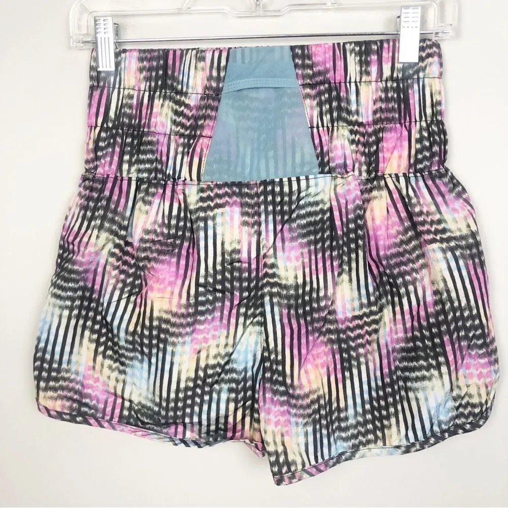 FREE PEOPLE FP MOVEMENT | The Way Home Shorts Euphoria Print Women’s Size Small - Picture 9 of 12